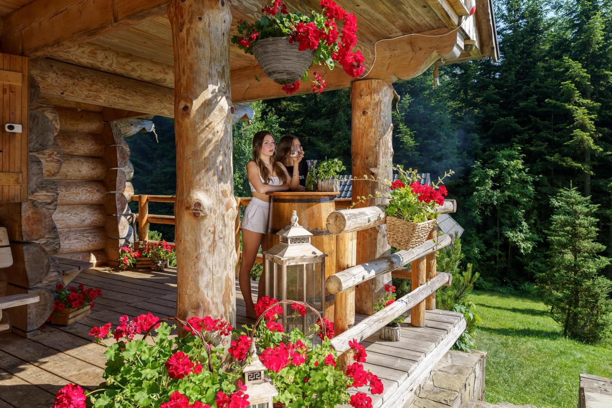 Lesna Bacowka Villa Нови Тарг Екстериор снимка